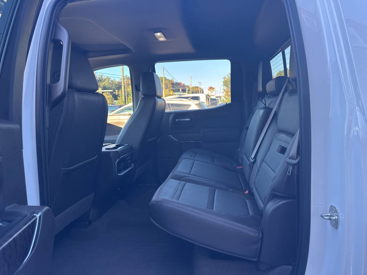 Used 2019 GMC Sierra 1500 Denali AWD/4WD image 18