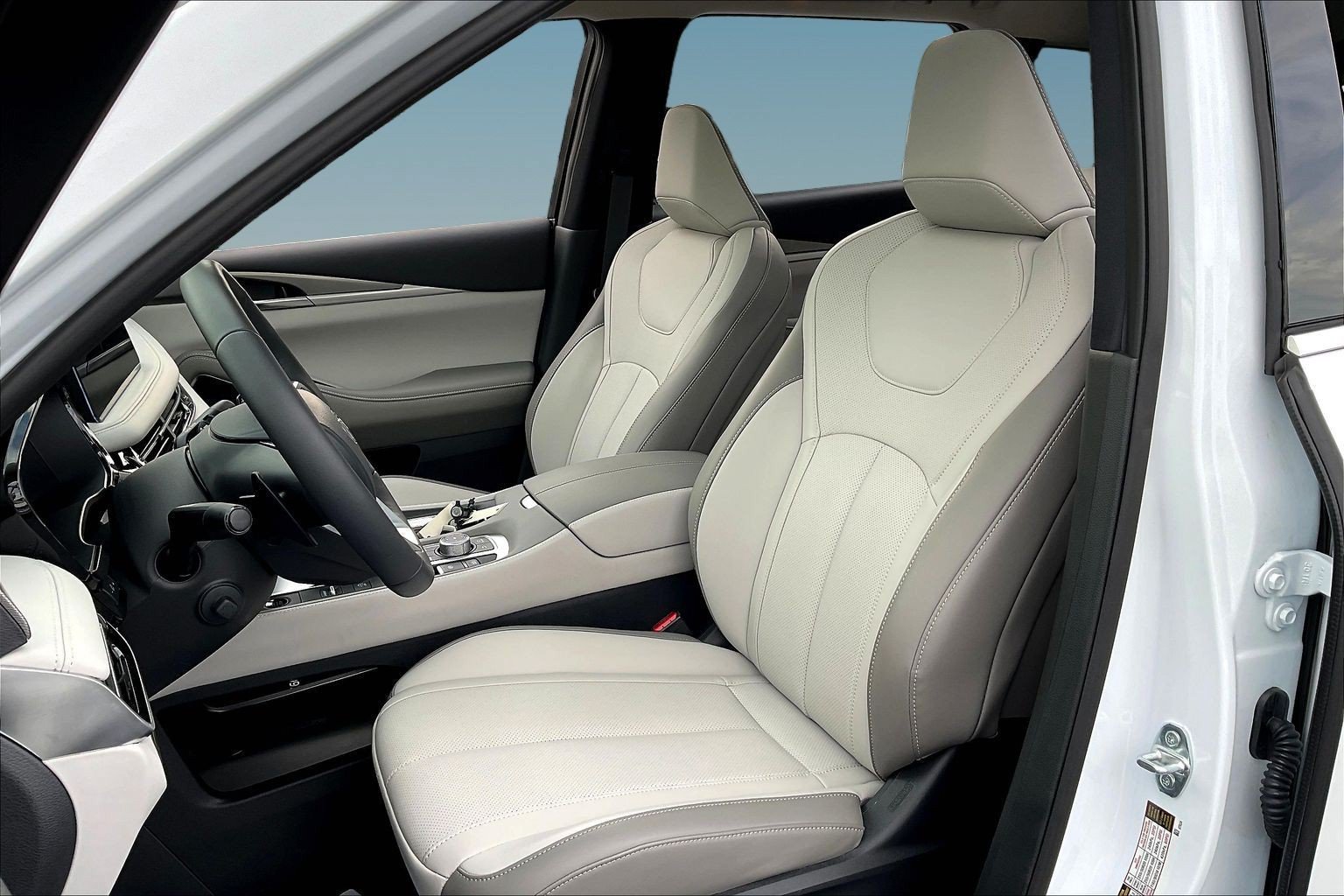 Used 2027 INFINITI QX60 Luxe w/ Cargo Package AWD/4WD image 20