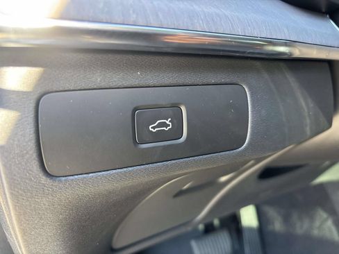 Used 2026 Volvo XC90 B6 Ultra w/ Protection Package AWD/4WD image 15