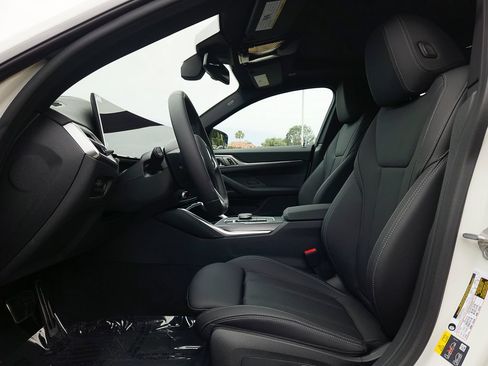 New 2026 BMW i4 xDrive40i w/ M Sport Package AWD/4WD image 8
