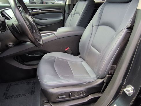 Used 2021 Buick Enclave Premium w/ Surround and Sites Package AWD/4WD image 16