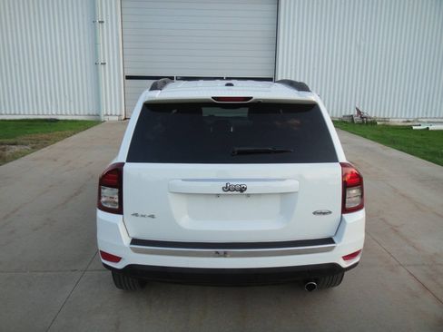 Used 2017 Jeep Compass High Altitude AWD/4WD image 8