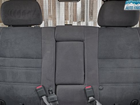 Used 1999 Nissan Pathfinder image 21