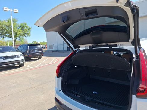 Used 2019 Cadillac XT4 Premium Luxury w/ Technology Package image 37