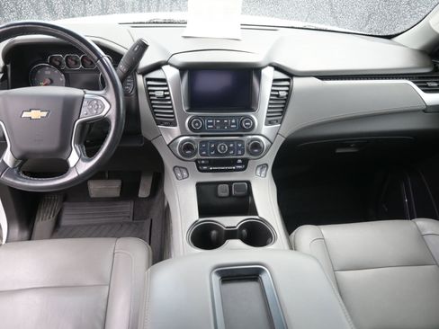 Used 2019 Chevrolet Tahoe LT image 16