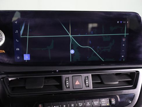 Used 2024 Lexus ES 350 F Sport w/ Technology Package image 46