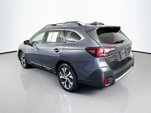 Used 2022 Subaru Outback Touring AWD/4WD image 5