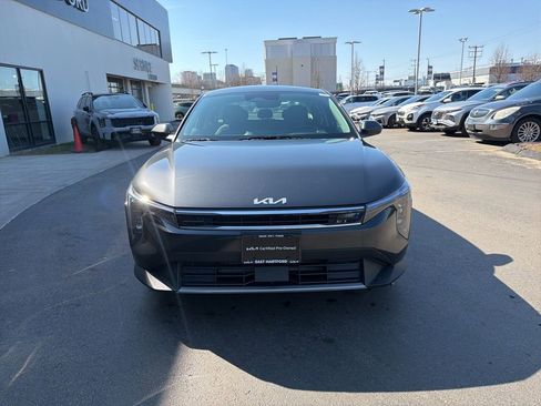 Used 2025 Kia K4 EX FWD image 3