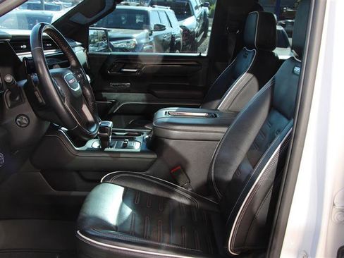 Used 2022 GMC Sierra 1500 AT4X image 23