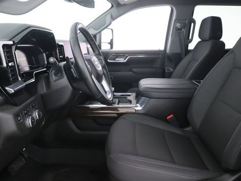 Used 2024 GMC Sierra 1500 Elevation AWD/4WD image 16