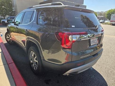 Used 2020 GMC Acadia SLT image 4