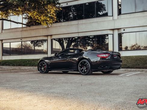 Used 2013 Maserati GranTurismo Sport image 51
