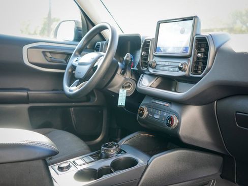 Used 2021 Ford Bronco Sport image 11