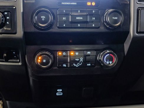 Used 2022 Ford F250 XLT w/ XLT Value Package image 24