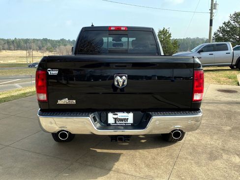 Used 2019 RAM 1500 Big Horn image 5