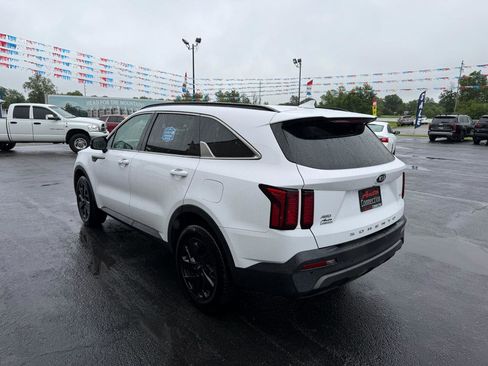 Used 2021 Kia Sorento S AWD/4WD image 7