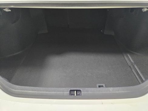 Used 2023 Toyota Camry SE FWD image 27