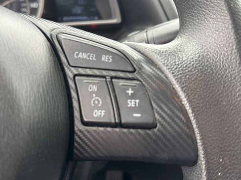 Used 2015 MAZDA MAZDA3 i Sport image 19