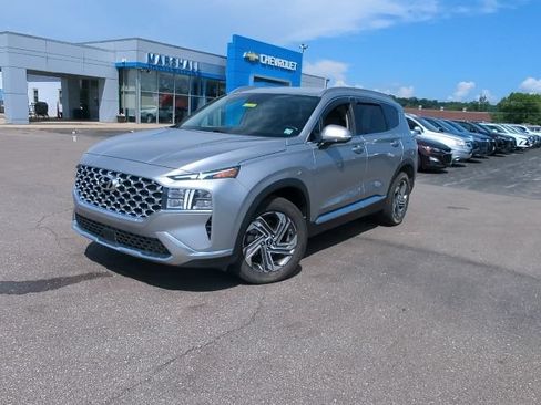 Used 2022 Hyundai Santa Fe SEL w/ Convenience Package FWD image 3