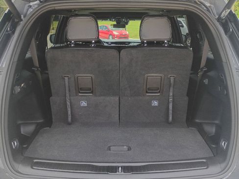 Used 2025 Jeep Grand Cherokee L Altitude RWD image 18