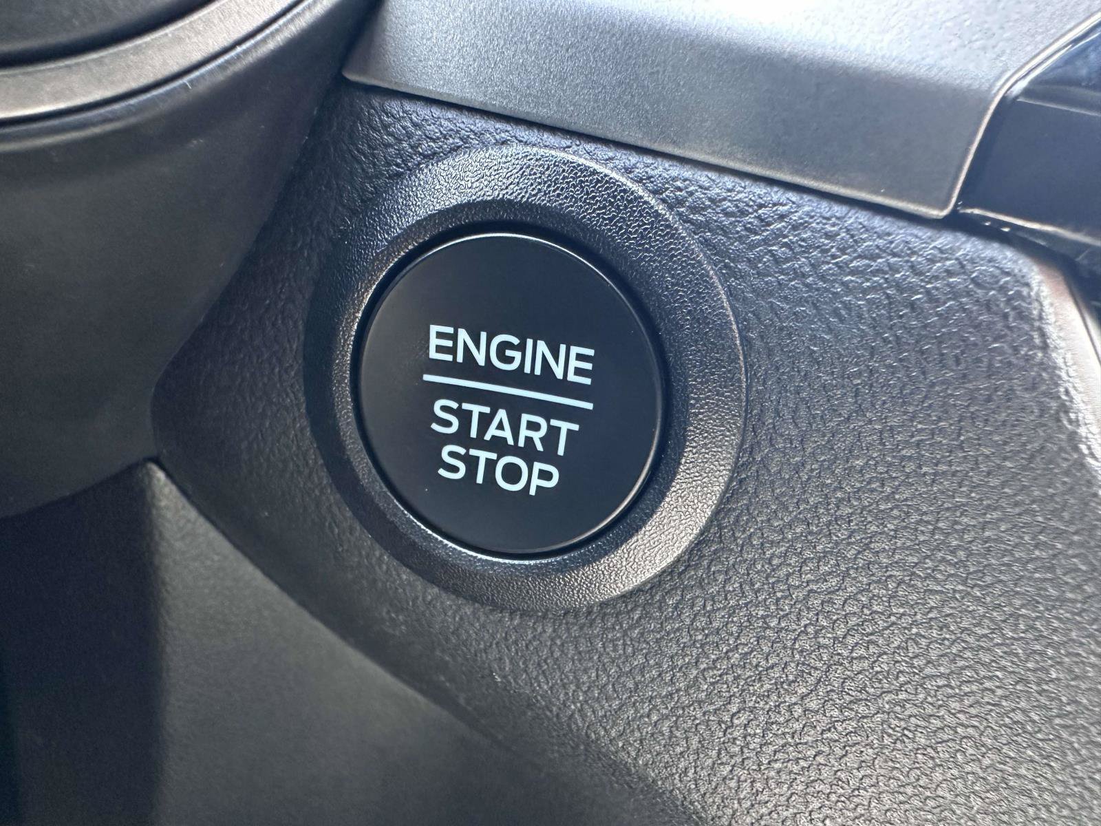 Used 2023 Ford Escape Active AWD/4WD image 21