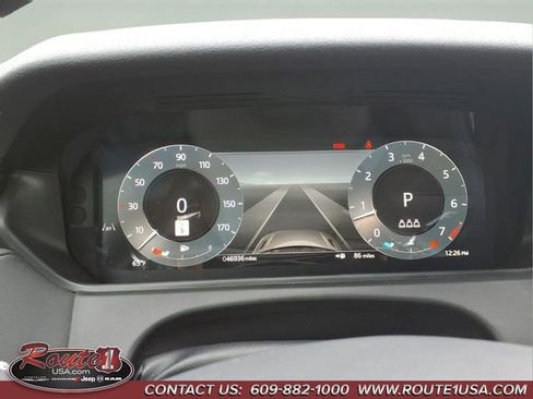 Used 2025 Land Rover Range Rover Velar Dynamic SE AWD/4WD image 26
