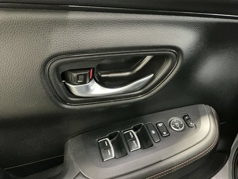 Used 2024 Honda HR-V Sport image 16