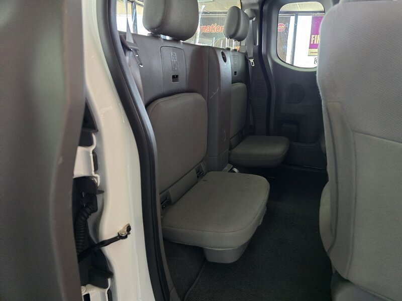 Used 2021 Nissan Frontier S RWD image 16