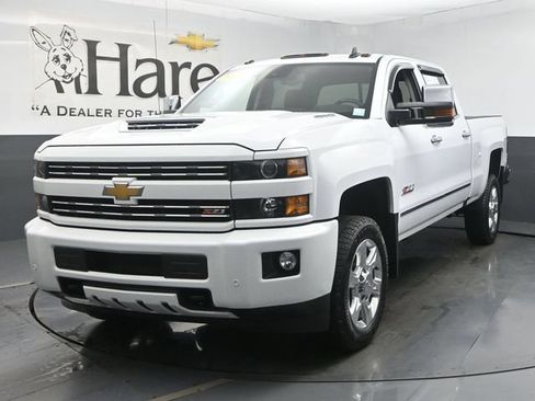 Used 2018 Chevrolet Silverado 2500 LTZ w/ Duramax Plus Package AWD/4WD image 33
