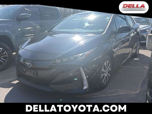 Used 2021 Toyota Prius Prime LE w/ Carpet Mat Package (TMS) image 1