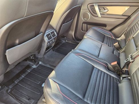 Used 2020 Land Rover Discovery Sport SE R-Dynamic image 29