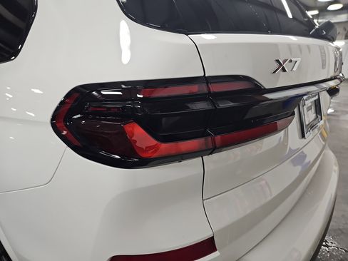 New 2026 BMW X7 xDrive40i w/ M Sport Package image 37