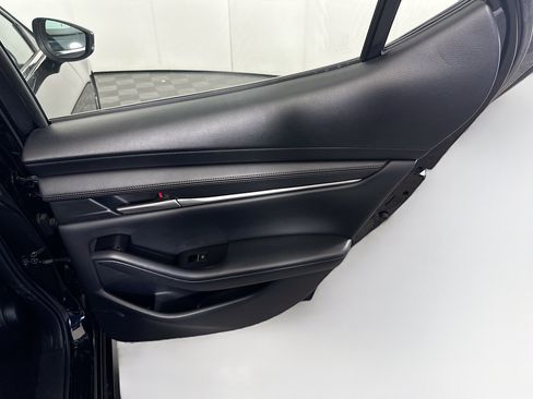 Used 2024 MAZDA MAZDA3 s FWD image 29