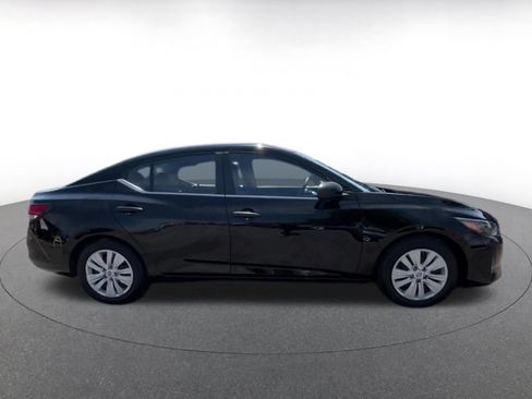 Used 2025 Nissan Sentra S FWD image 15