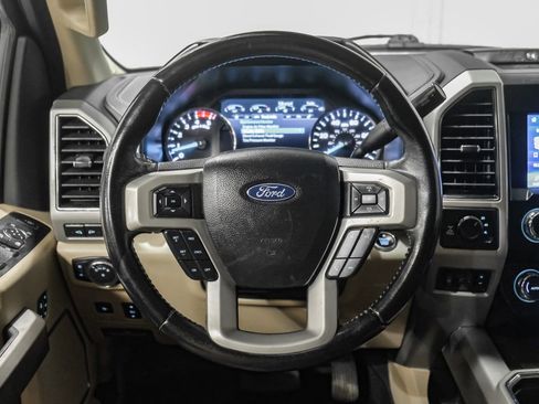 Used 2021 Ford F250 Lariat w/ Lariat Ultimate Package AWD/4WD image 16