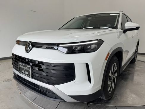 Used 2025 Volkswagen Tiguan S FWD image 29