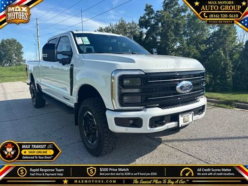 New 2026 Ford F350 Platinum w/ Tremor Off-Road Package AWD/4WD image 1