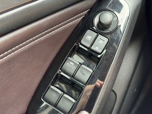 Used 2018 MAZDA MAZDA3 Grand Touring w/ Premium Equipment Package image 16