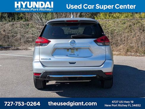 Used 2020 Nissan Rogue S image 4