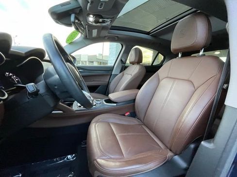Used 2021 Alfa Romeo Stelvio Sprint w/ Sun & Sound Package image 13