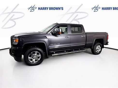 Used 2016 GMC Sierra 3500 Denali w/ Duramax Plus Package image 29