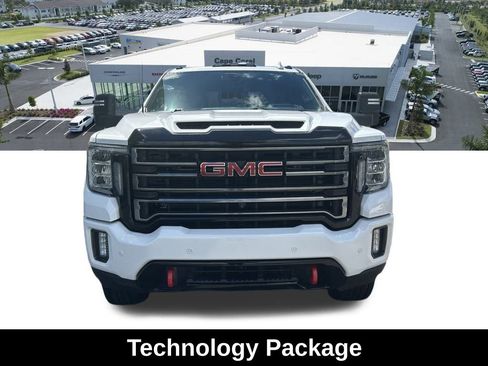 Used 2020 GMC Sierra 2500 AT4 w/ AT4 Premium Package image 9