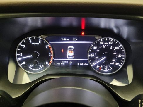 Used 2023 Nissan Rogue SV FWD image 23