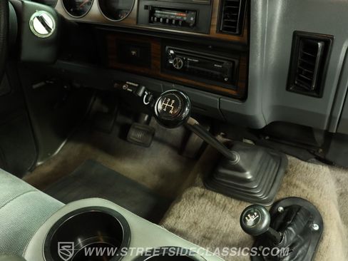 Used 1992 Dodge D/W Truck 250 AWD/4WD image 40
