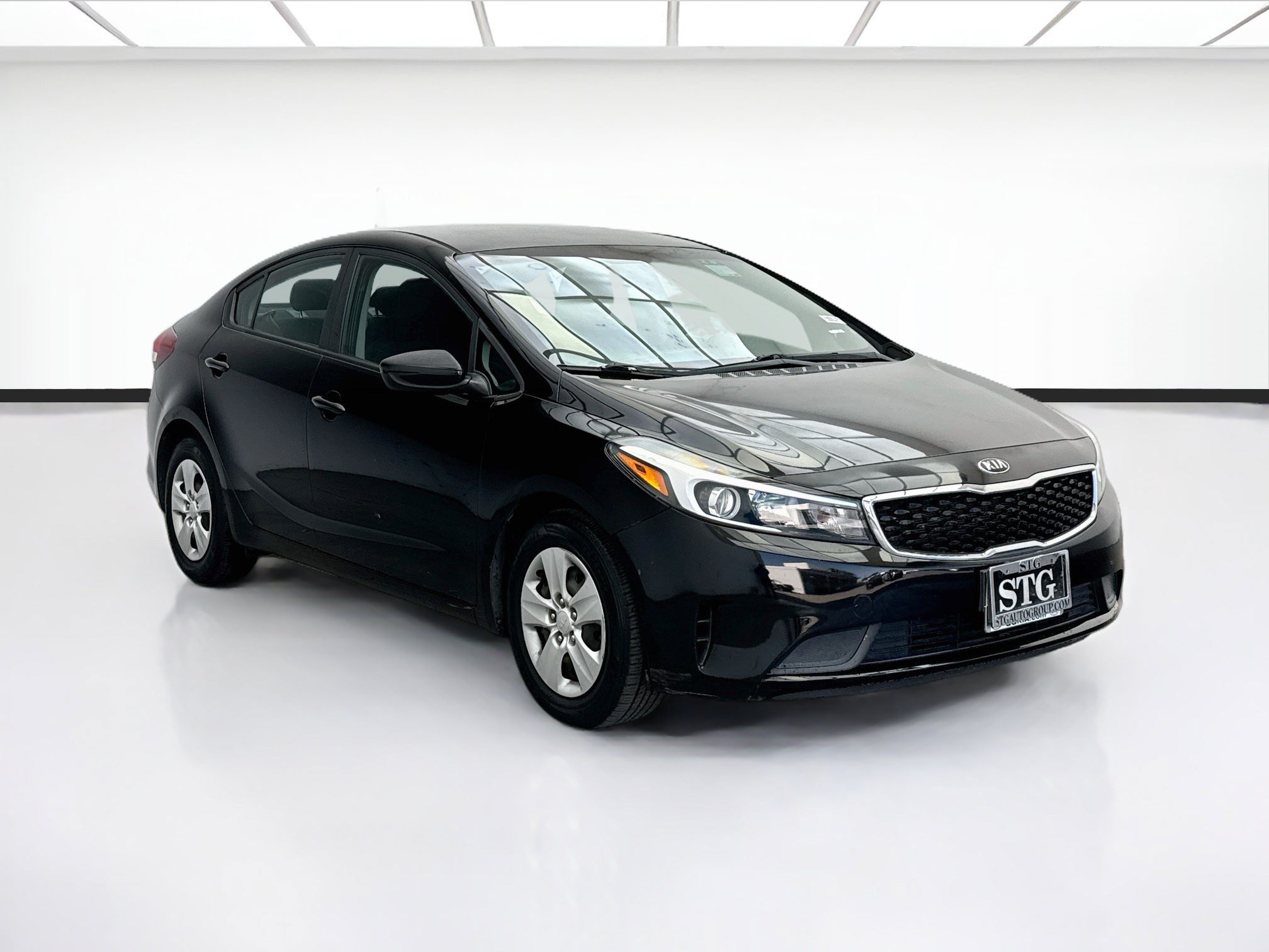 Used 2018 Kia Forte LX w/ LX Rear Camera Package FWD image 3