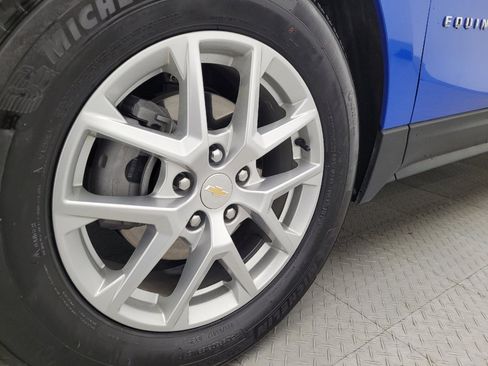 Used 2024 Chevrolet Equinox LS image 31