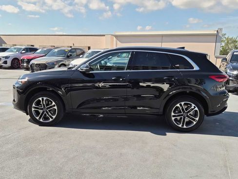 Certified 2025 Audi Q5 Premium Plus w/ Premium Plus image 3