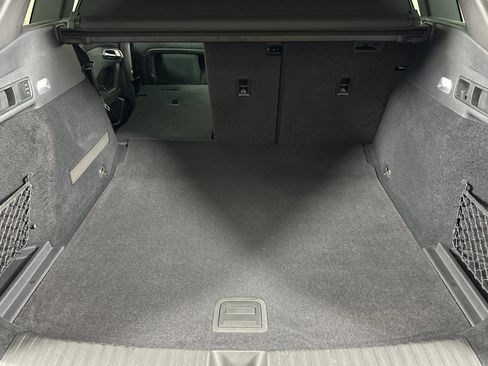 Used 2025 Audi SQ6 e-tron Premium Plus w/ Premium Plus image 14