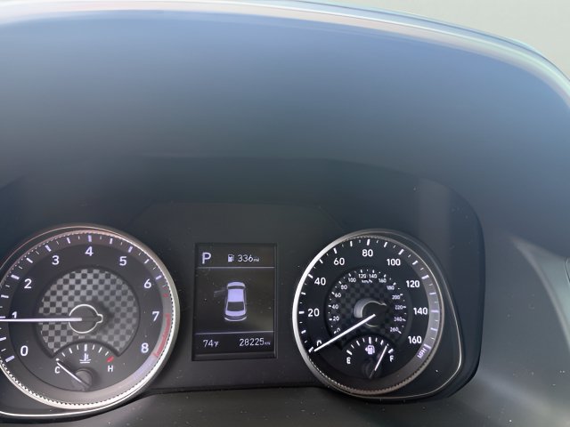 Used 2020 Hyundai Elantra SEL FWD image 11