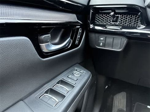 Used 2024 Honda CR-V Sport Touring image 40